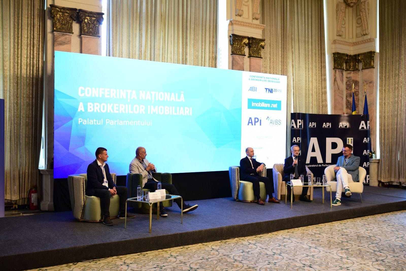 CONFERINȚA NAȚIONALĂ A BROKERILOR IMOBILIARI