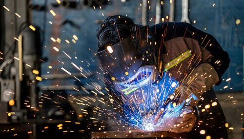 Ajutor de stat de 5,3 miliarde lei pentru investiții în industria prelucrătoare