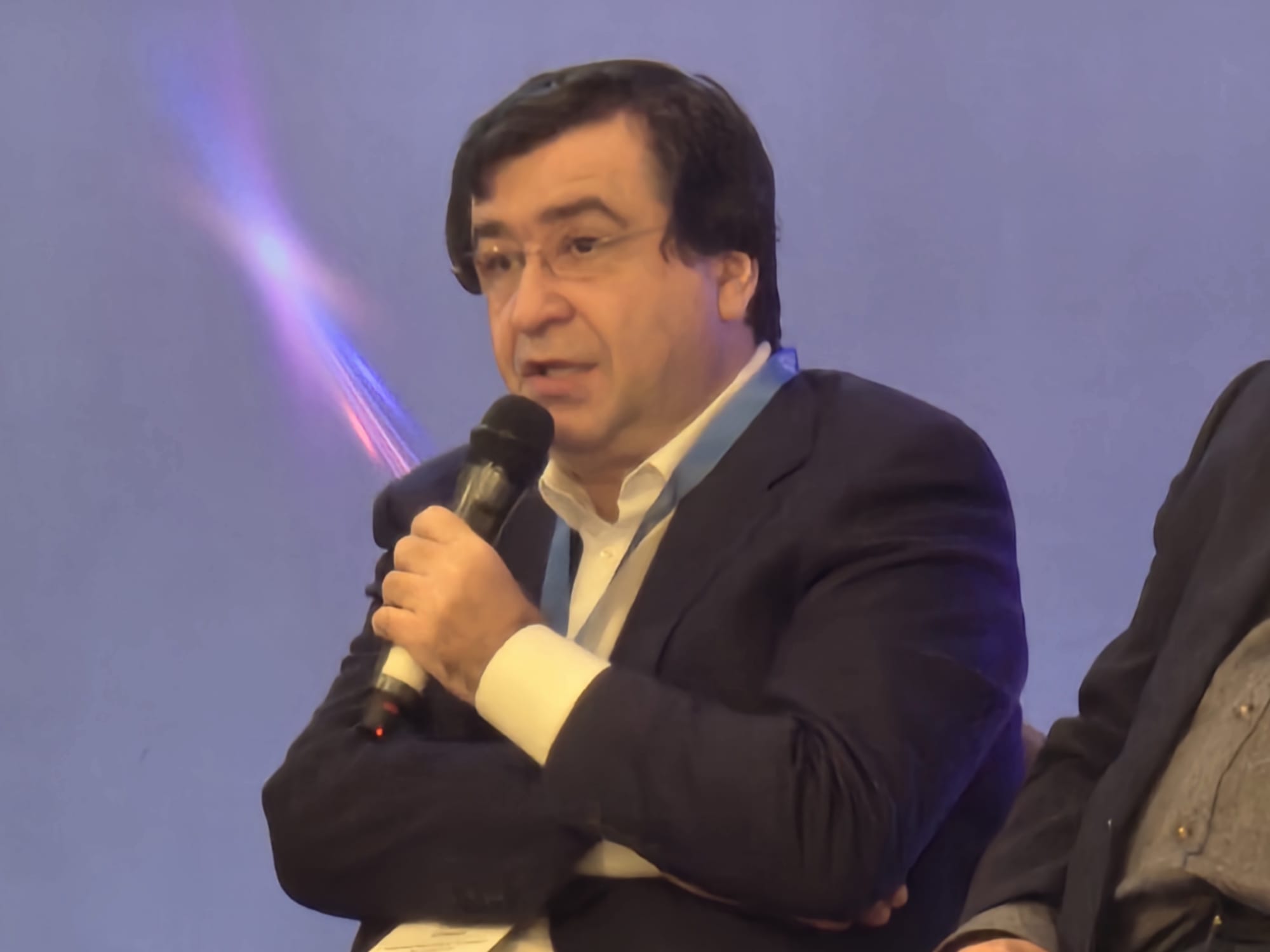 Cristian Erbasu: ”Ne aflam intre o varianta optimista si una pesimista”