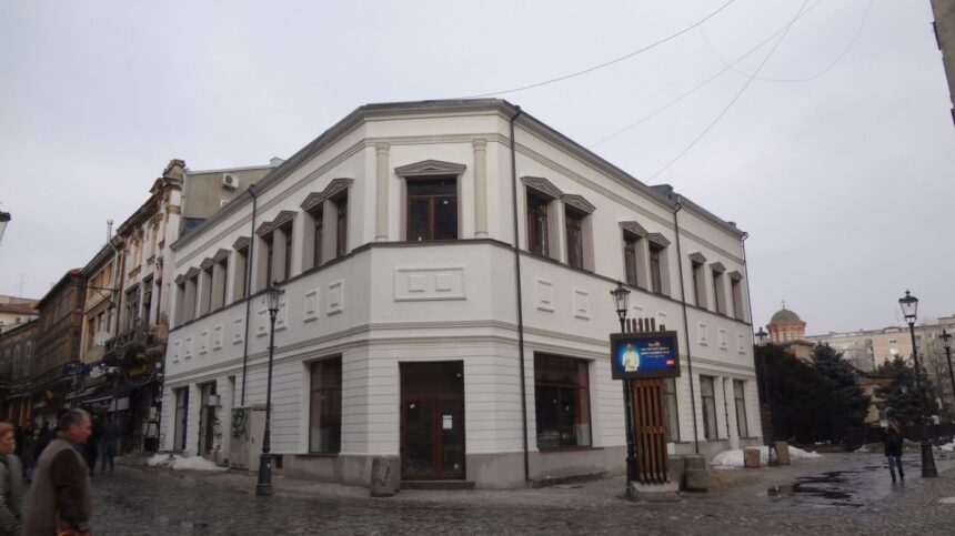 “Hanul Roșu” din Centrul Vechi va fi consolidat. Construcția este veche de aproape 200 de ani