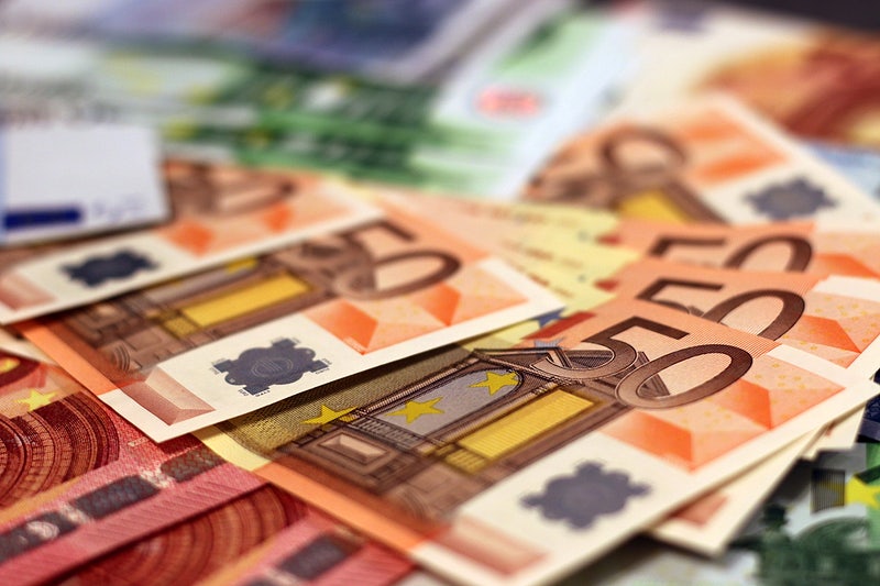 Vor fi lansate apeluri de circa 13 mld euro pentru atragerea de fonduri europene