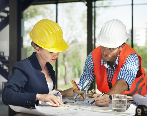 Subventii de 2.250 lei pe luna pentru calificarea muncitorilor
