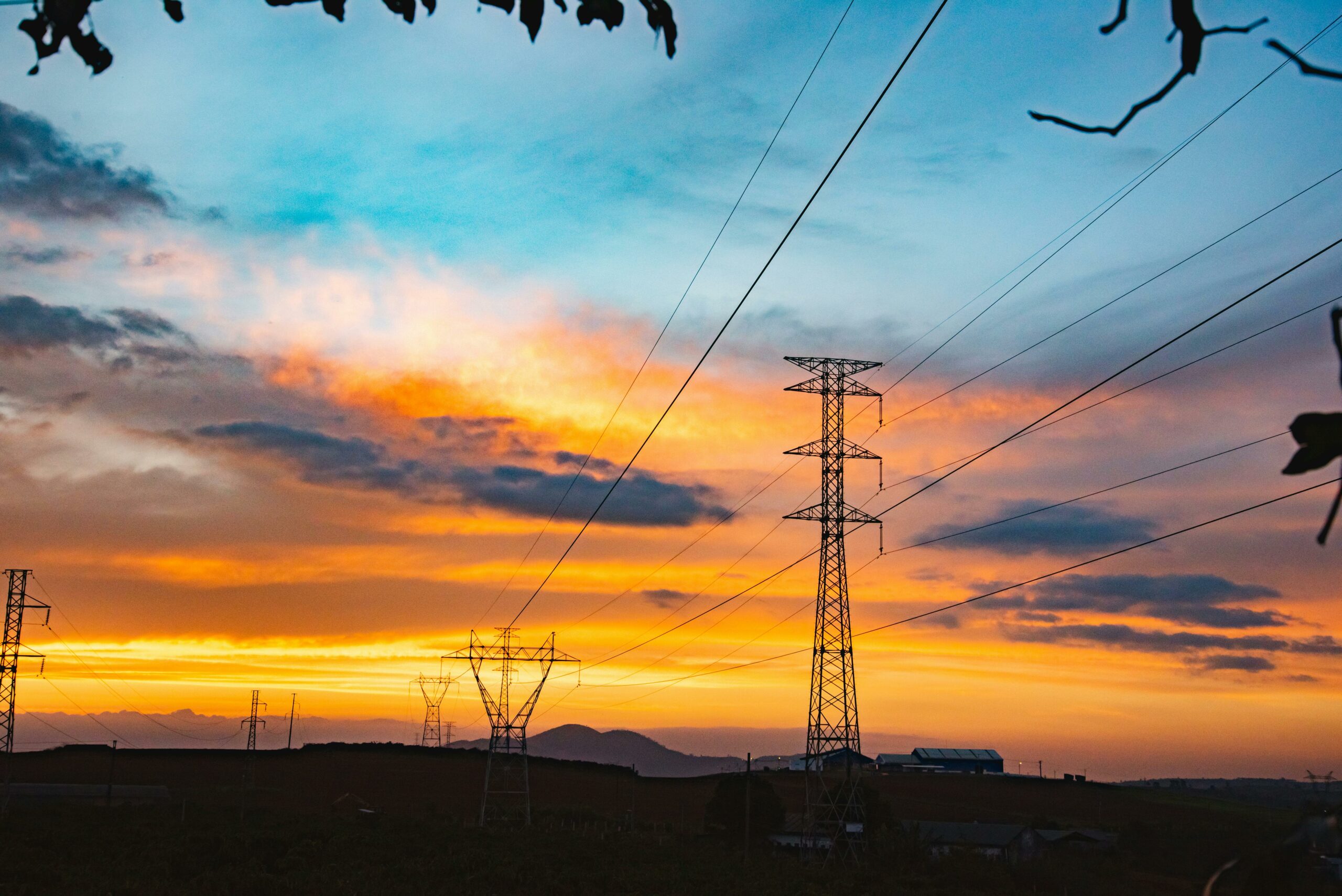 Preturile gazelor si energiei electrice vor fi plafonate in continuare