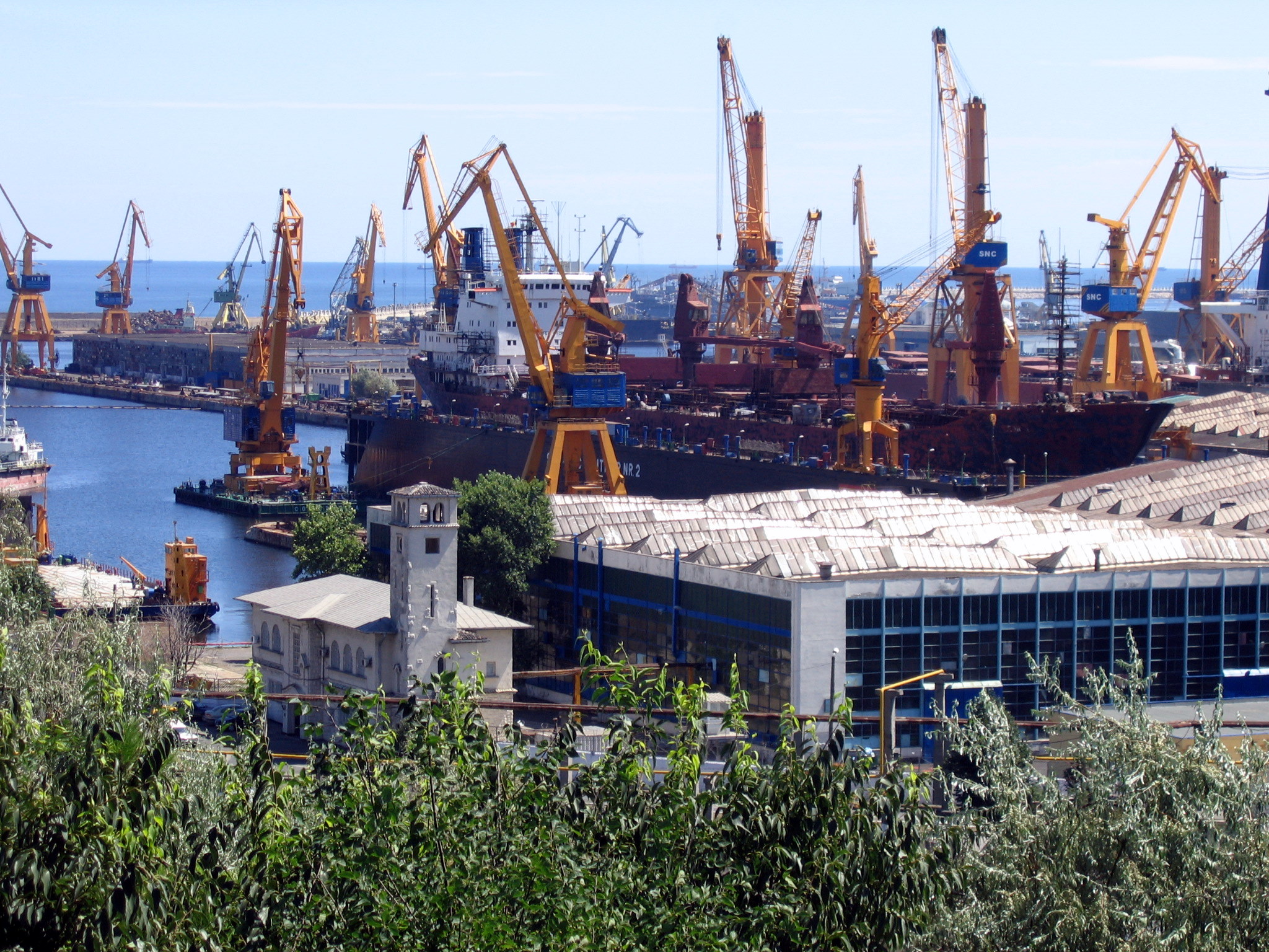 Trei oferte pentru etapa a III-a a modernizarii infrastructurii feroviare a Portului Constanta