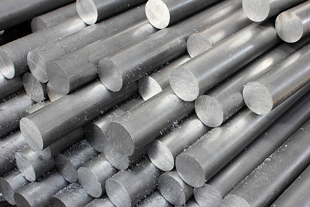 Preturile aluminiului si nichelului continua sa creasca
