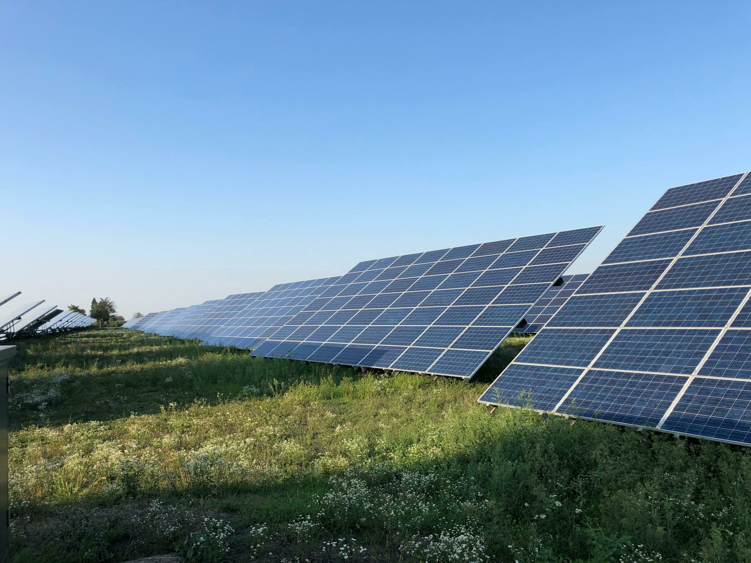 Parcuri fotovoltaice de peste 230 mil lei au primit finantare