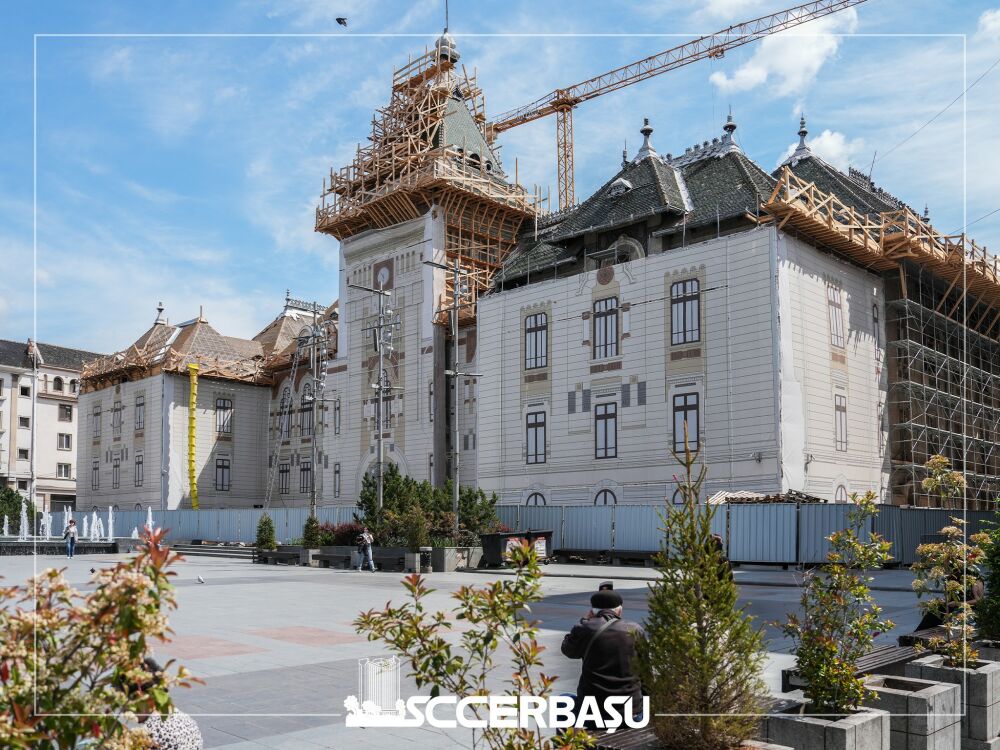 Constructii Erbasu continua lucrarile de consolidare a Palatului Administrativ Dolj
