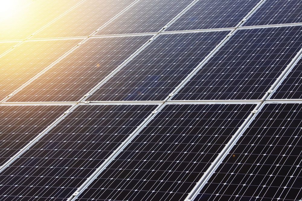 Hidroelectrica evalueaza ofertele pentru parcul fotovoltaic Tudor Vladimirescu