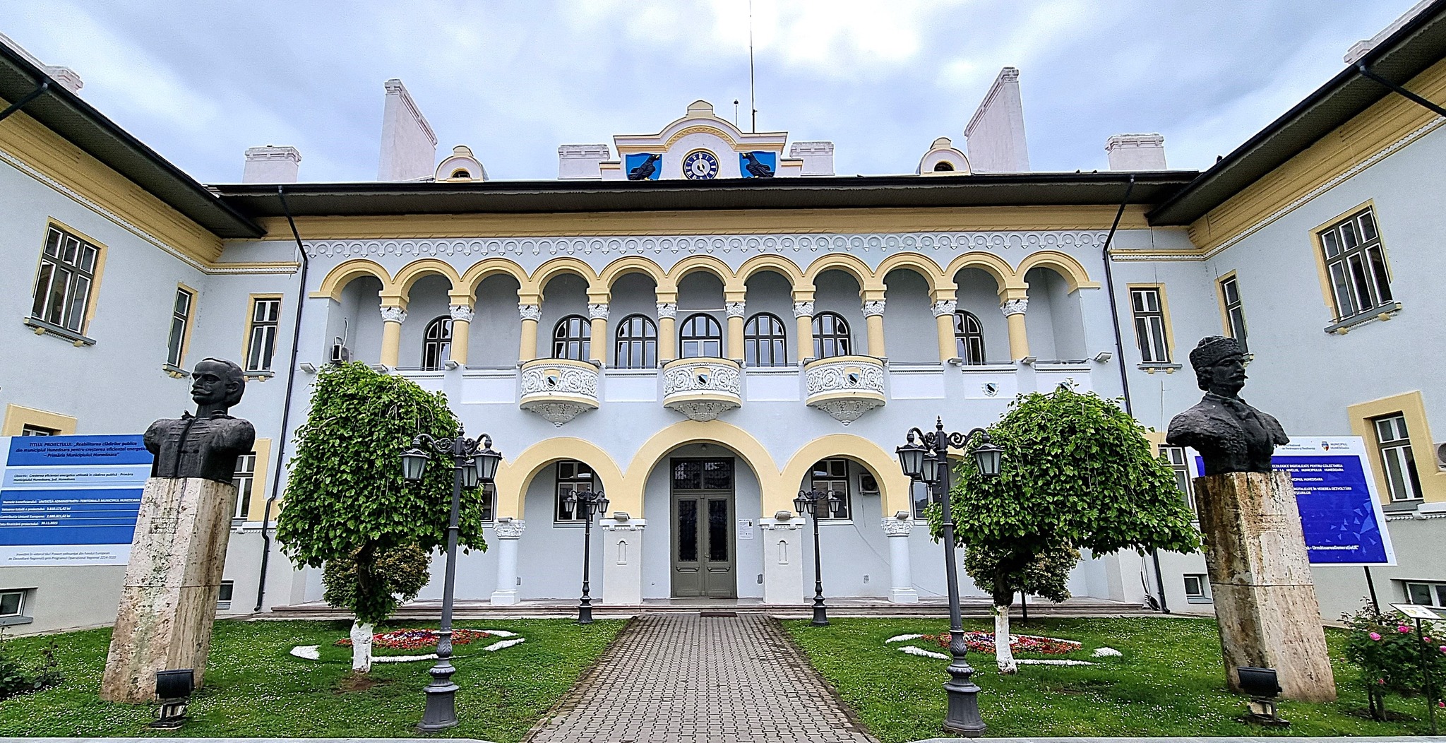 OUG 52: Primarii acuza Guvernul, Bolojan promite modificari