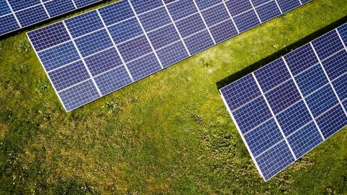 Parc fotovoltaic in Dobrun, Olt: Investitorii vor impumuta 72 mil euro