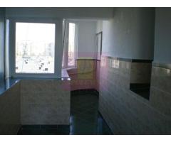 Apartament 3 camere pe bd Decebal - Imagine 2