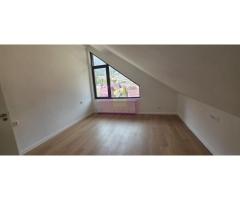 Apartament cu 2 camere de vanzare in Busteni