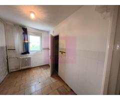 Drumul Taberei - Valea Ialomiței,  Apartament 3 camere în Bloc P+4 - Imagine 5