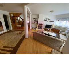 Vila de vânzare cu 4 camere în Breaza - Imagine 9