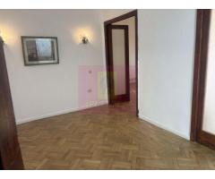 Apartament 3 camere in vila Cotroceni- Palat.
