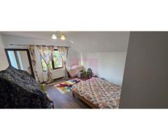Vila 6 camere de vanzare in Banesti - Imagine 12