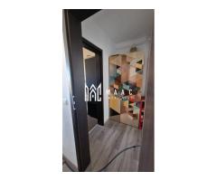 Apartament 3 camere | 71 m  utili | 2 băi | 2 balcoane | Parcare în fața vilei | Mobilat | Etaj 2 - Imagine 4