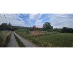 650 mp de liniste, natura si aer curat in Brebu, Prahova - Imagine 3