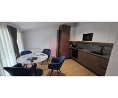 Apartament cu 2 bai si loc de parcare in Sinaia - Imagine 2