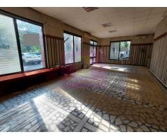 Basarabia spatiu comercial stradal - Imagine 2