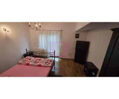 Vila in Sinaia cu parau in curte si view superb - Imagine 10