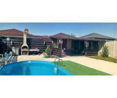 Casă nouă Săbăreni, terasă, piscină, foișor, barbeque, curte 440 mp