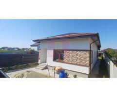 Casă nouă Săbăreni, terasă, piscină, foișor, barbeque, curte 440 mp - Imagine 4