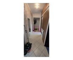 Apartament cu 2 camere, et 1 in Campina - Imagine 12