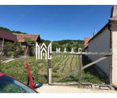 Teren intravilan 600 mp | Bradu | curent și gaz la poartă