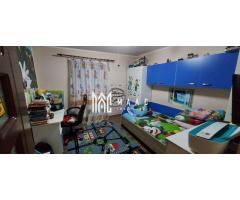Apartament cu 3 camere de vânzare |Ostroveni – Zona W | Etaj 4| Complet mobilat - Imagine 3