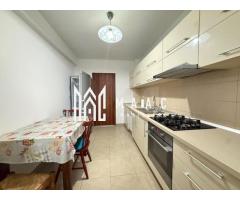 Apartament 3 camere | Etaj 2 | Decomandat | Terasa | Parcare - Imagine 12