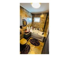 Apartament 3 camere I 2 bai I Modern I Parcare inclusa - Imagine 3