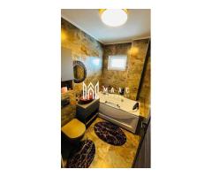 Apartament 3 camere 2 bai 2 balcoane Loc de parcare - Imagine 6
