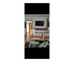 Apartament la casă in zona centrala a orasului Cisnadie - Imagine 2