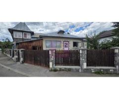 Casa cu 5 camere de vanzare in Breaza