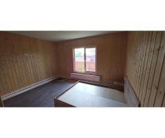 Casa de vanzare cu 4 camere in Brebu - Imagine 12