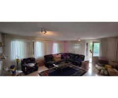 Vila de vanzare cu 6 camere si teren de 5116 mp in Cornu, Prahova - Imagine 3