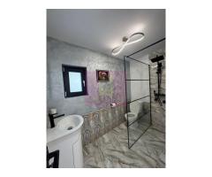 Casa de vanzare cu 2 apartamente in Azuga - Imagine 7