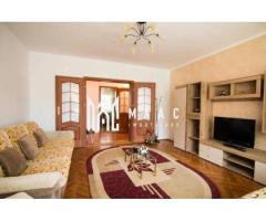 Apartament 3 Camere I Decomandat I Pivnita I Trei Stejari - Imagine 2