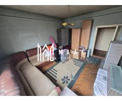 Apartament la casa 4 camere 300 teren zona Centrala - Imagine 2