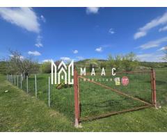 Teren 5400 mp superb cu livada si vedere spre munti Orlat - Imagine 4