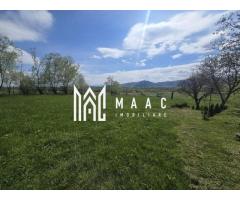 Teren 5400 mp superb cu livada si vedere spre munti Orlat - Imagine 10
