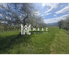 Teren 5400 mp superb cu livada si vedere spre munti Orlat - Imagine 12