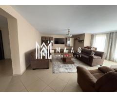 Casa cu 5 camere  I Curte 920 mp  I Tocile - Imagine 2