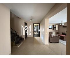 Casa cu 5 camere  I Curte 920 mp  I Tocile - Imagine 6