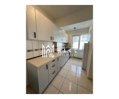 Apartament 3 camere I Etaj 2 I Modern I Balcon I Central - Imagine 7