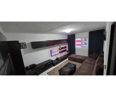 Apartament cu 2 camere de vânzare în Câmpina, zonă Central - Imagine 4