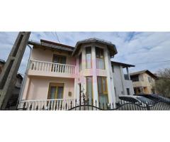 Casa de vanzare cu 3 camere in Poiana Campina - Imagine 2