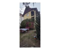 Vila de vânzare cu 8 camere și garaj in Busteni - Imagine 3