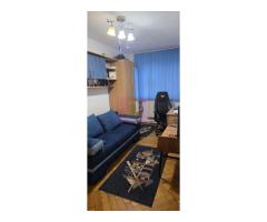 Apartament cu 3 camere de vanzare in Campina - Imagine 3